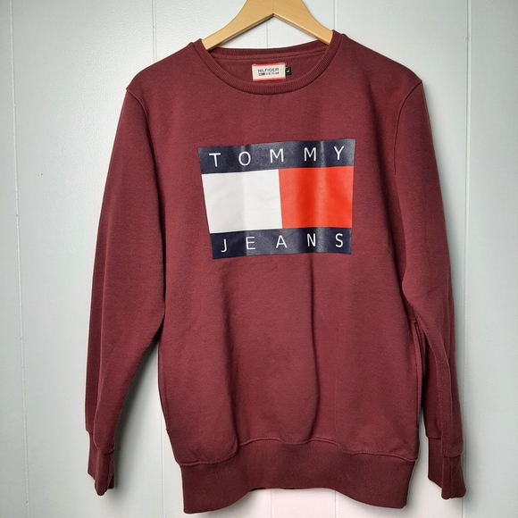 Tommy Hilfiger Other - TOMMY HILFIGER MEN'S Sweater